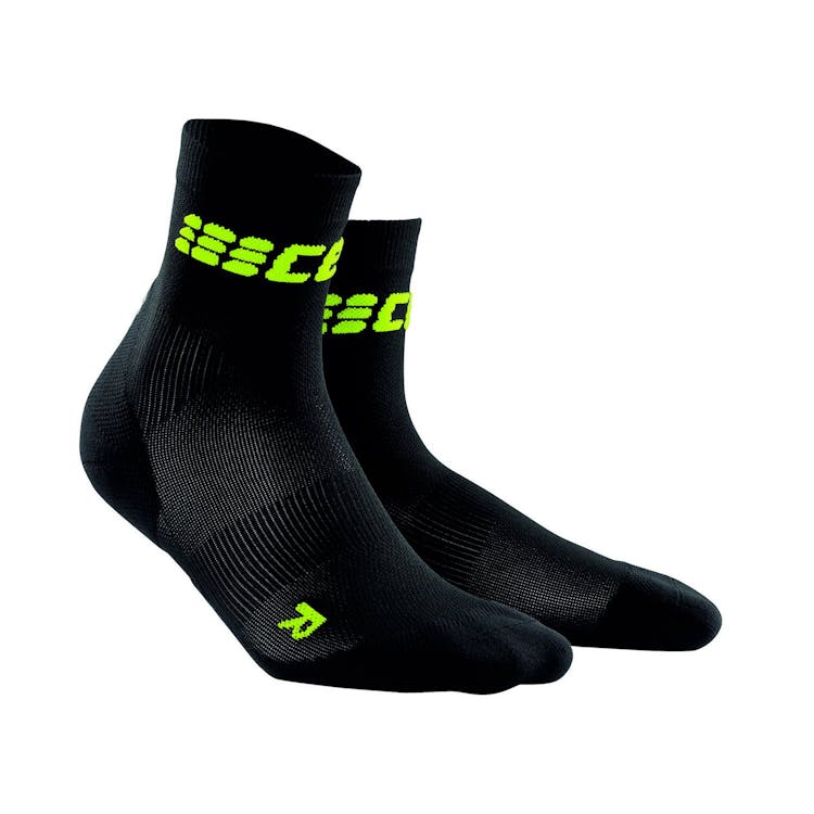 Product gallery image number 1 for product Dynamic+ ultralight Short Socks - Men's