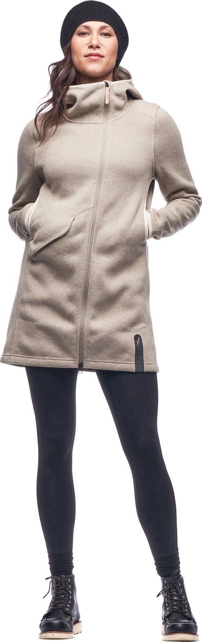 Numéro de l'image de la galerie de produits 1 pour le produit Manteau long à capuche thermale Naoko - Femme