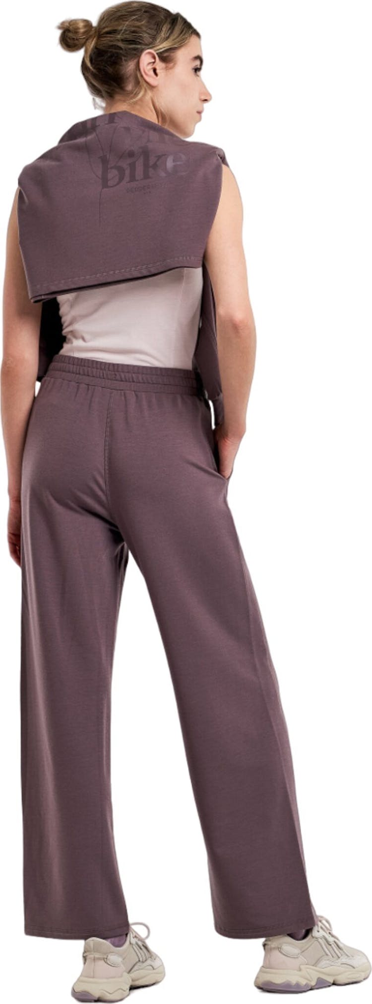 Numéro de l'image de la galerie de produits 5 pour le produit Pantalon à jambe droite OTB - Femme