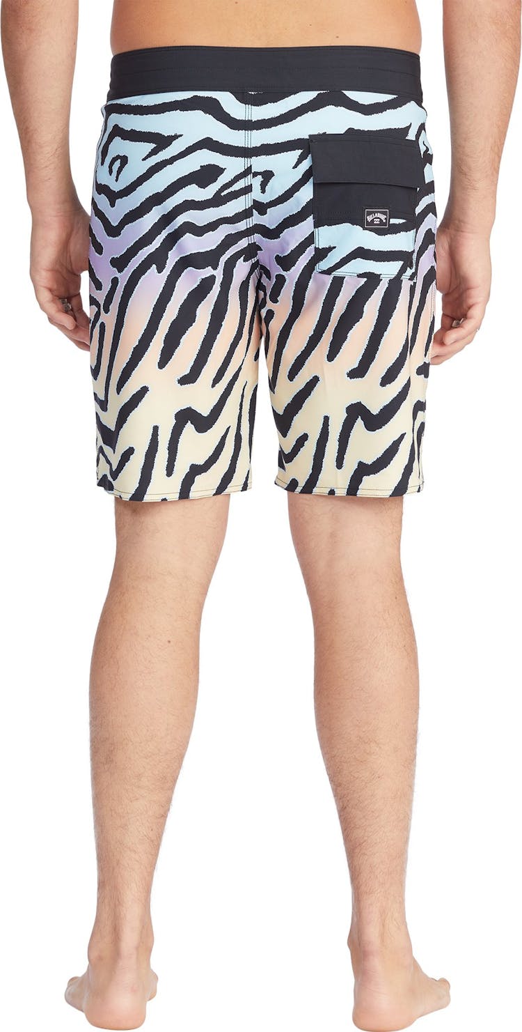 Product gallery image number 2 for product Sundays Pro 19 In Boardshorts - Men's 