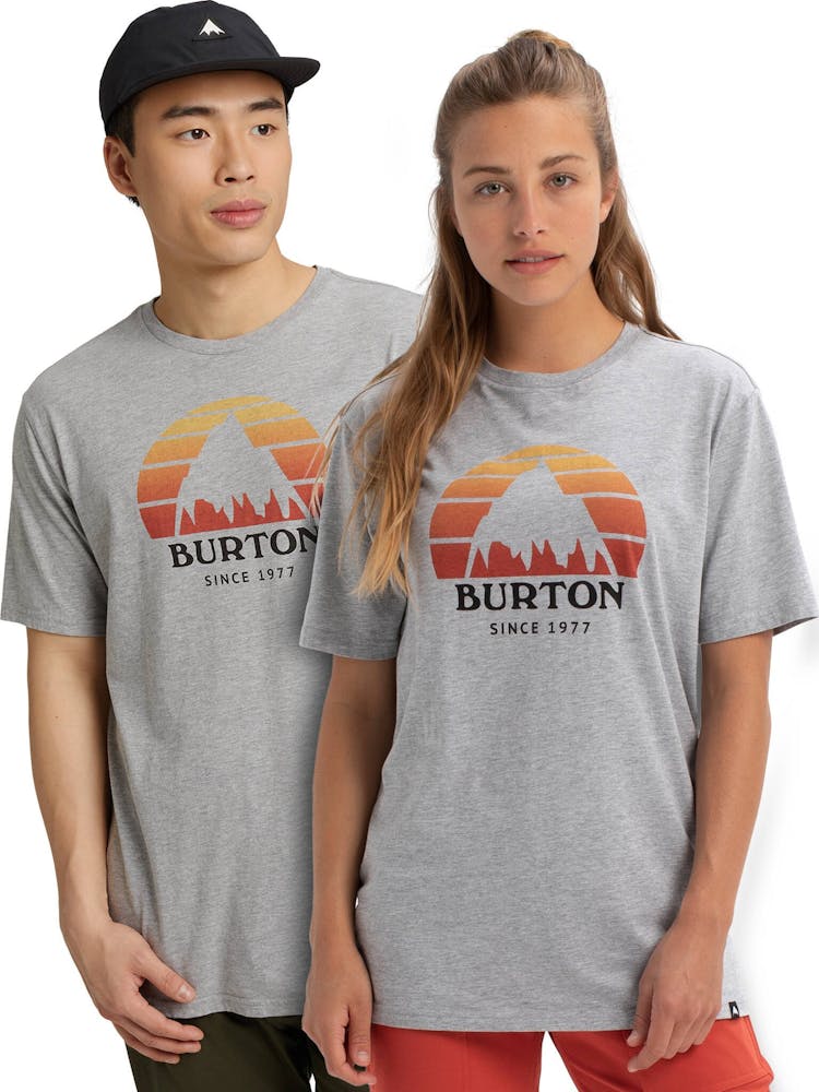 Numéro de l'image de la galerie de produits 1 pour le produit T-shirt à manches courtes Underhill - Unisexe