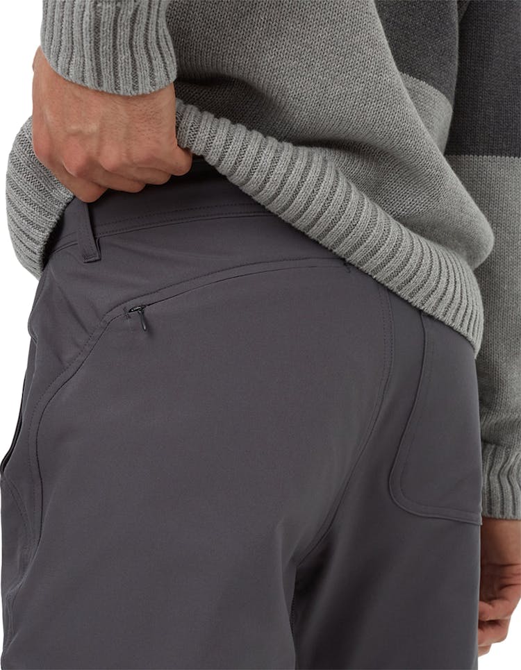 Numéro de l'image de la galerie de produits 4 pour le produit Pantalon jogger extensible InMotion - Homme