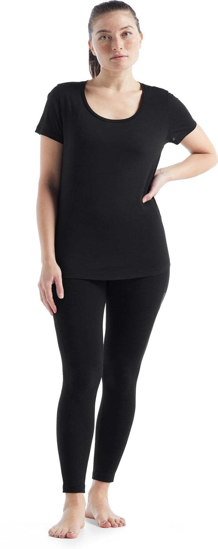 Numéro de l'image de la galerie de produits 3 pour le produit T-shirt à encolure dégagée à manches courtes Sphere II - Femme