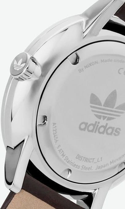 Product gallery image number 4 for product District L1 Watch