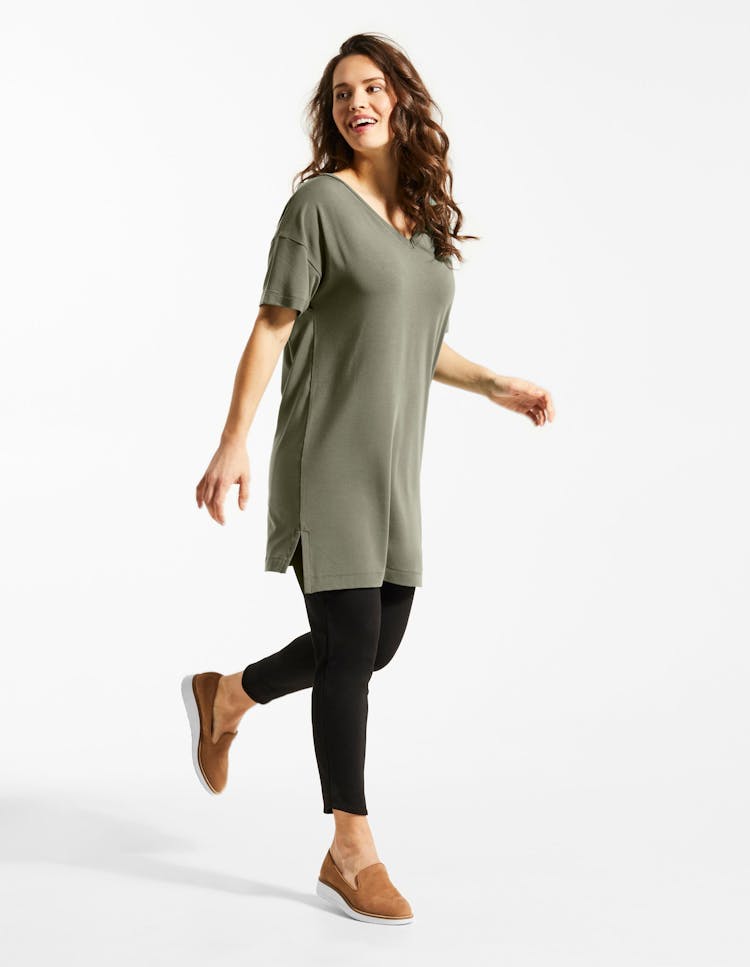 Product gallery image number 2 for product OSY Tunic - Women's