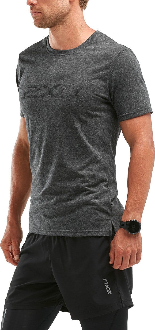 Numéro de l'image de la galerie de produits 4 pour le produit T-shirt à col rond URBAN - Homme