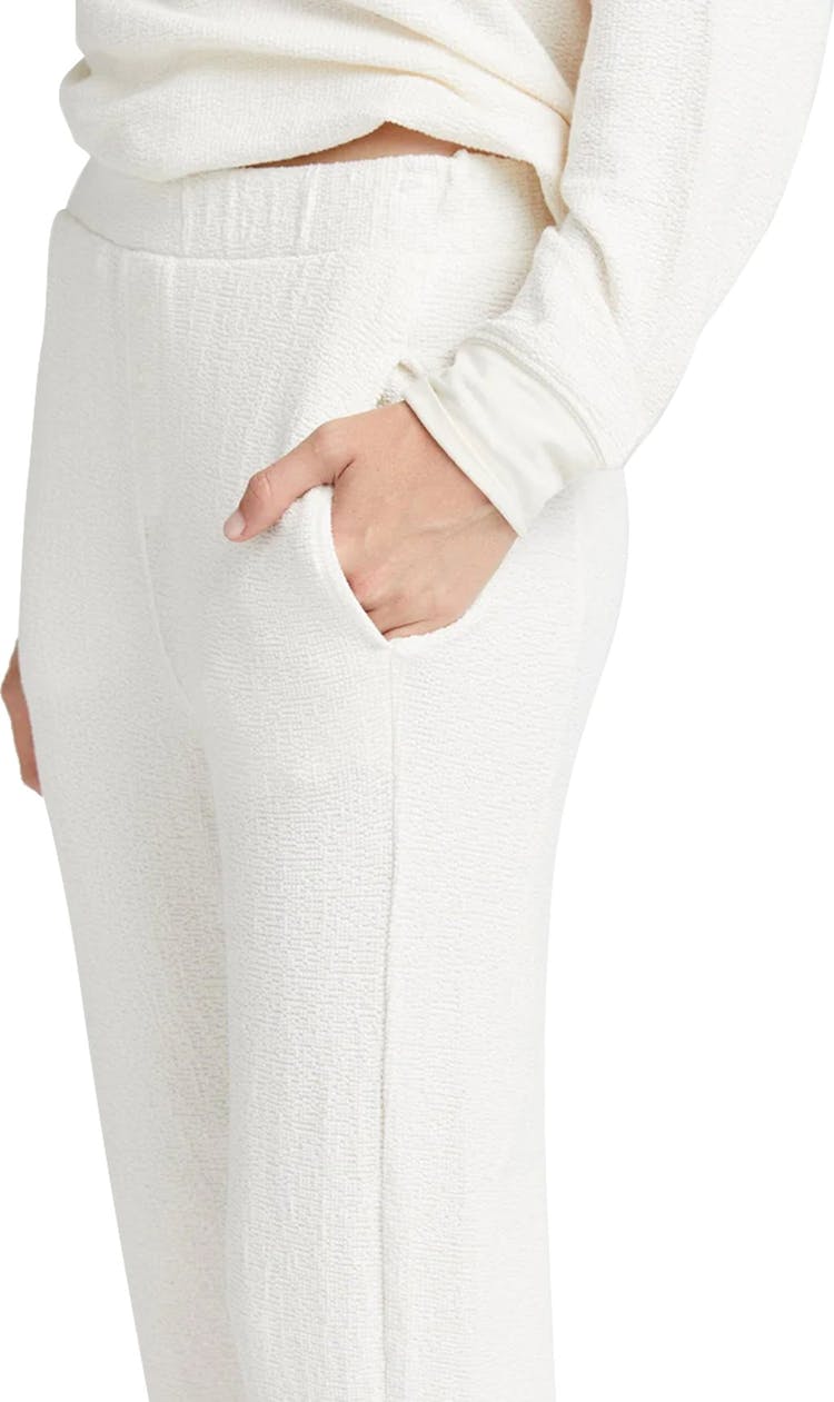 Numéro de l'image de la galerie de produits 4 pour le produit Pantalon Unwind en tricot Bounce - Femme