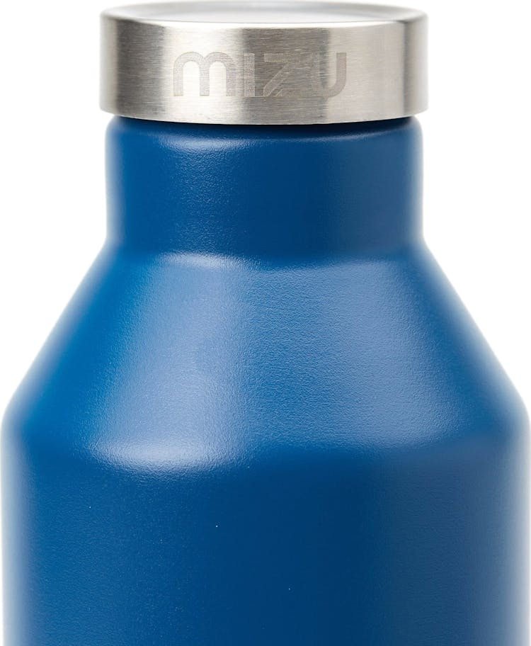 Product gallery image number 4 for product Mizu V8 Juniper Waterbottle